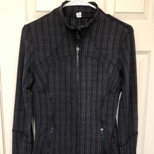 Lululemon size 8 define jacket.